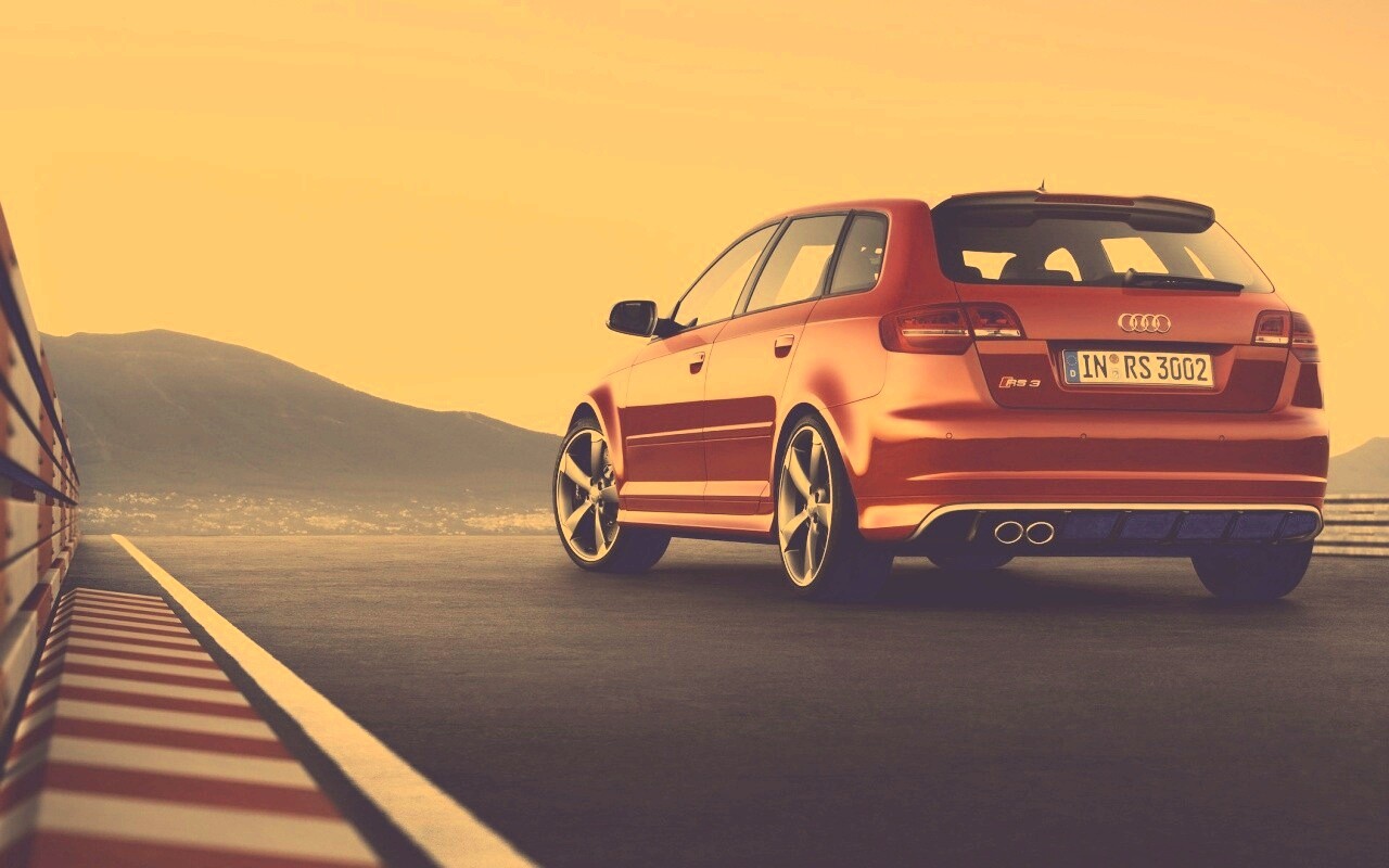 Audi модели RS3 сзади обои