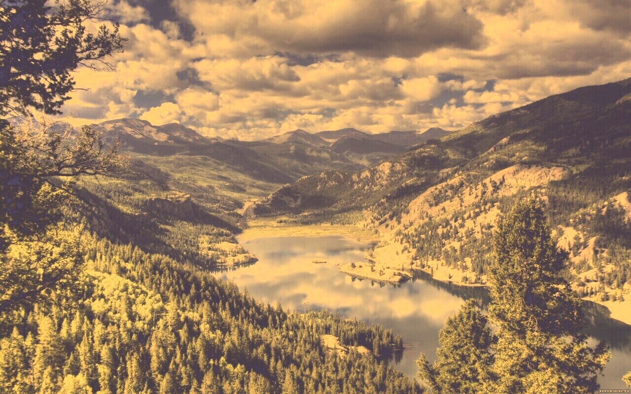 Горное озеро обои