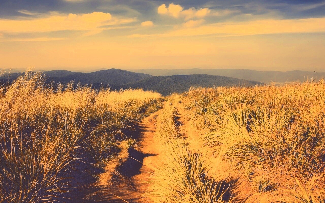 Дорога высоко в горах обои