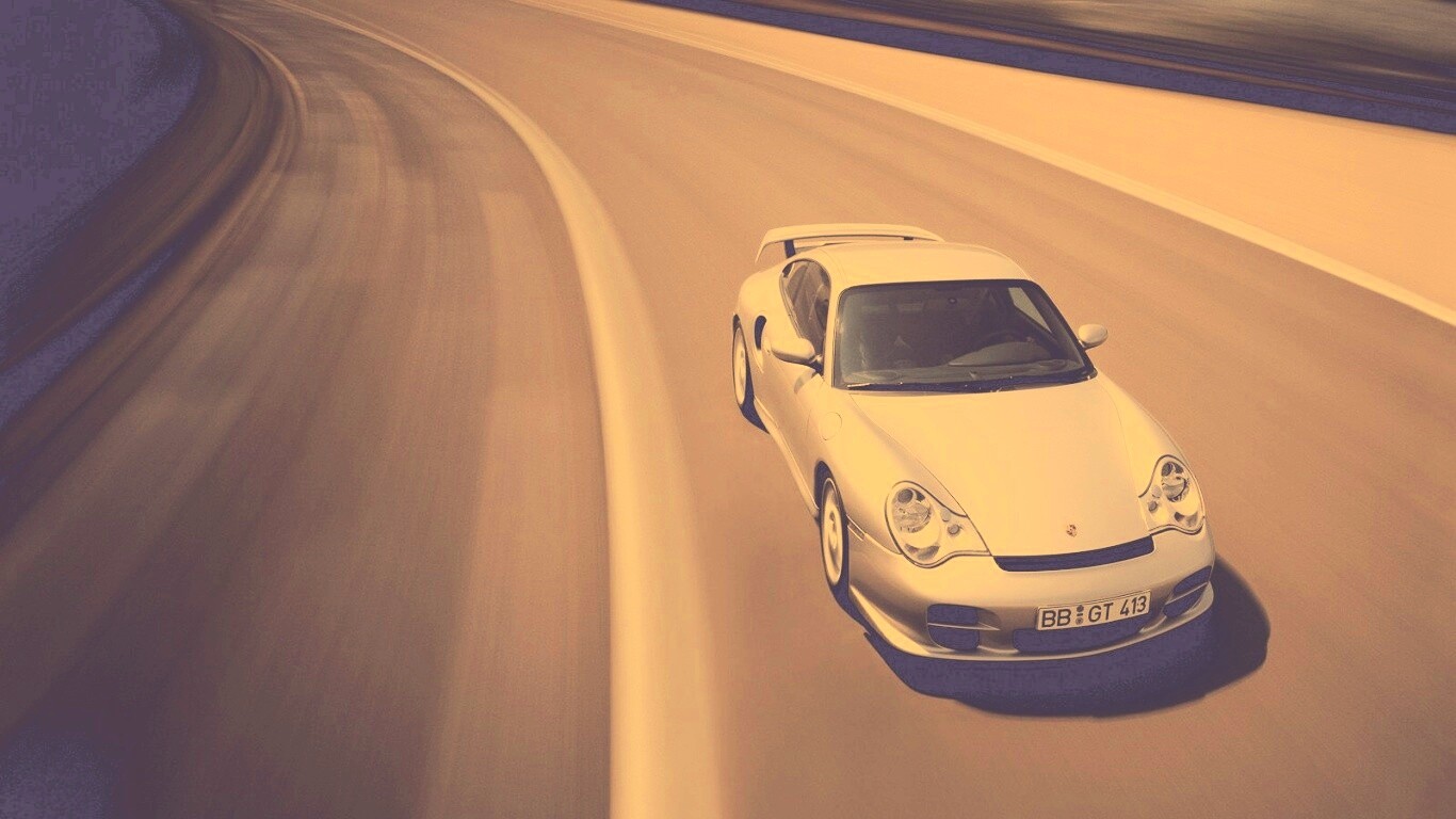 Порше на треке обои