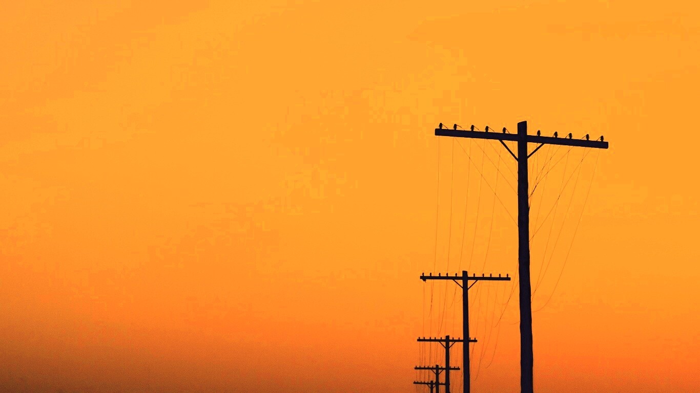 Конец проводов обои