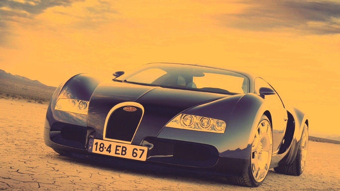 Бугатти в пустыне обои