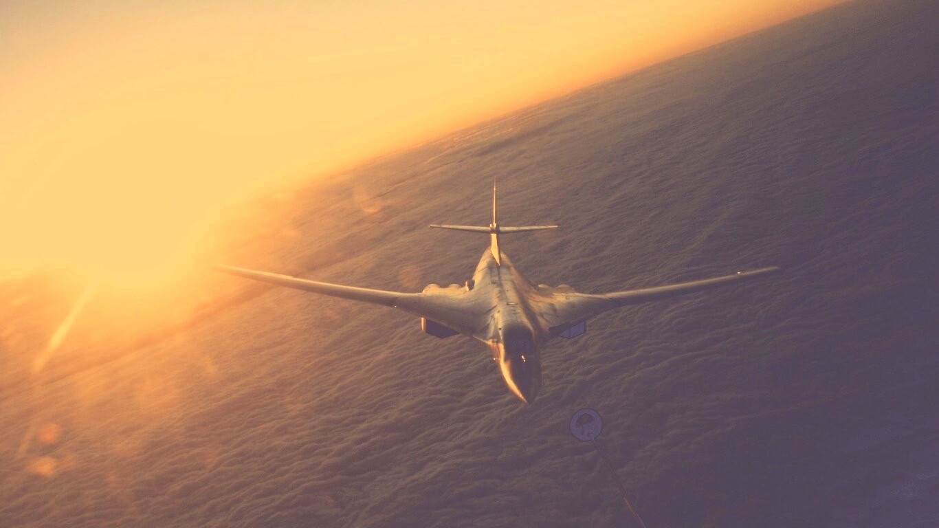 Ту 160 над облаками обои