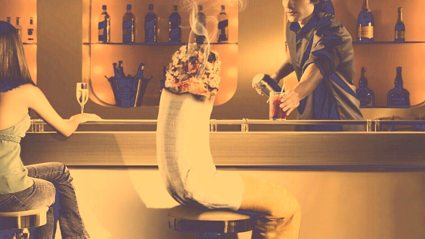 Сигарета в баре обои