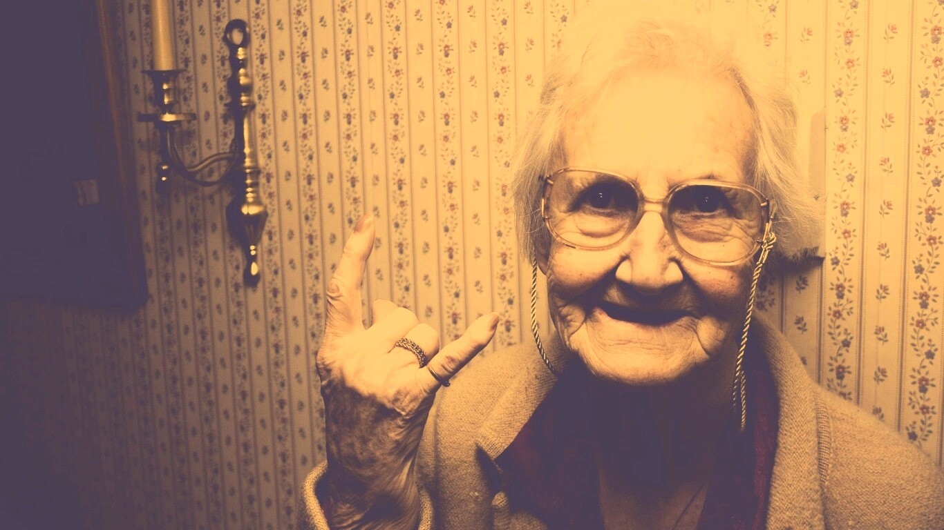 Чумовая бабуся обои