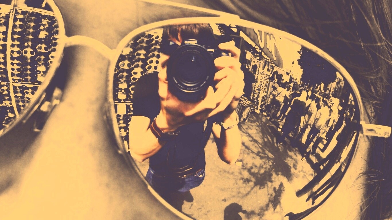 В очках обои