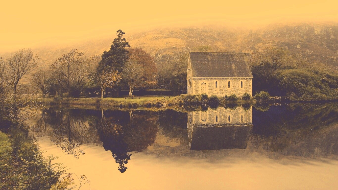 Живописный дом обои