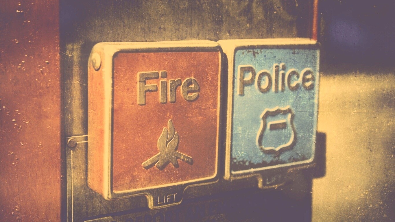 "Экстренные" кнопки обои