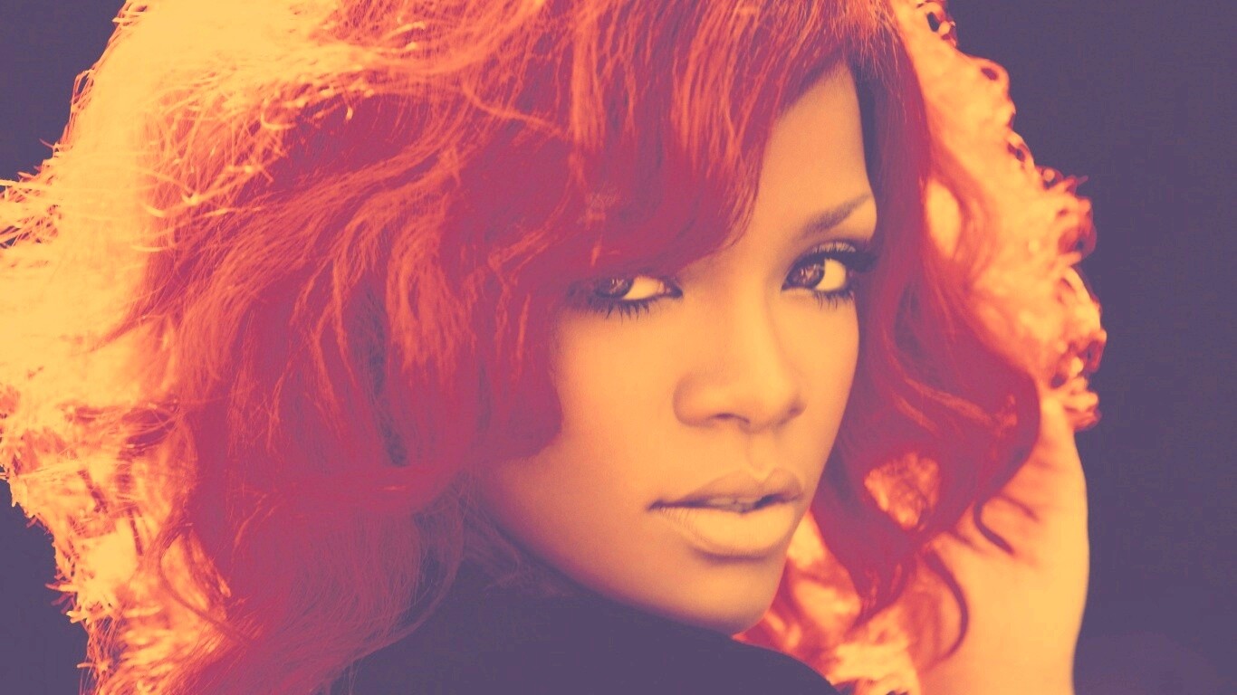 Огненная Рианна обои