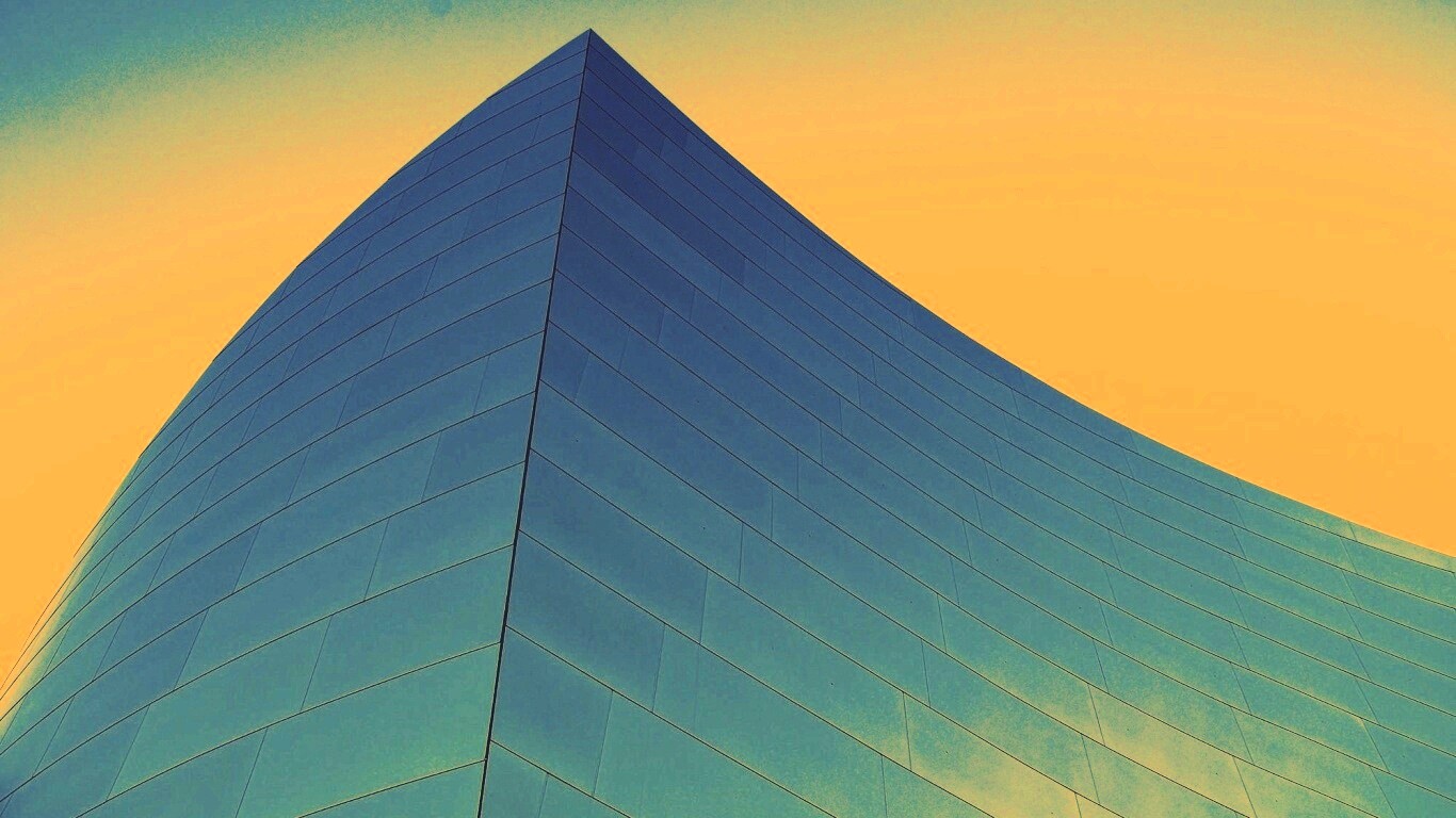 Угол небоскреба обои