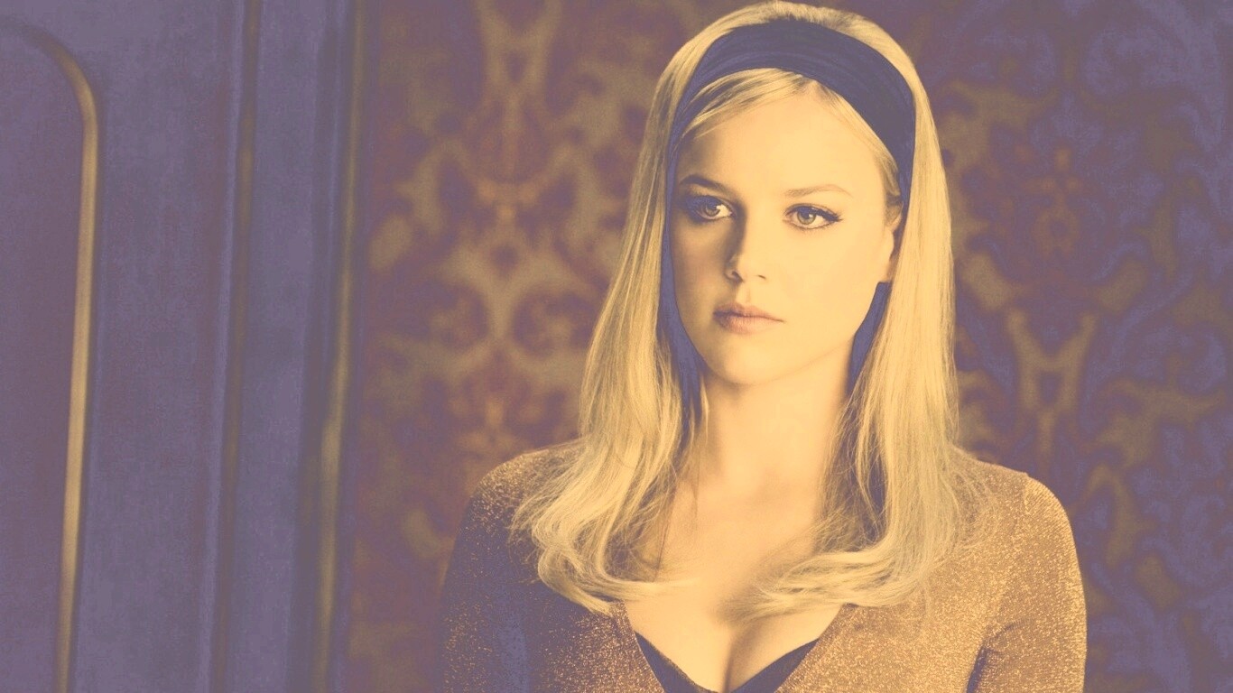 Эбби Корниш в Роли Милашки обои