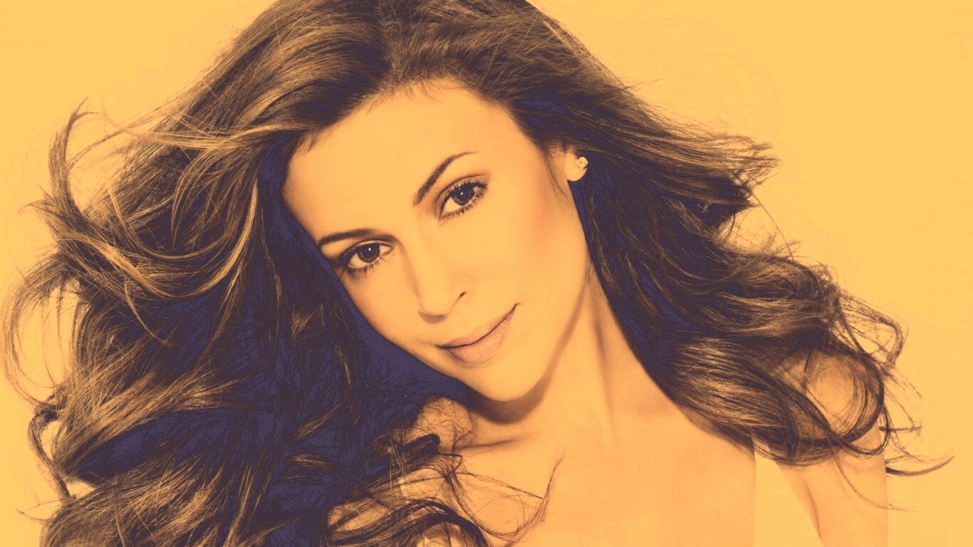 Alyssa Milano обои