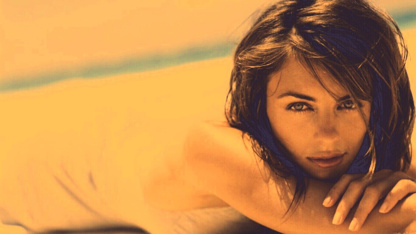 Элизабет Хёрли обои