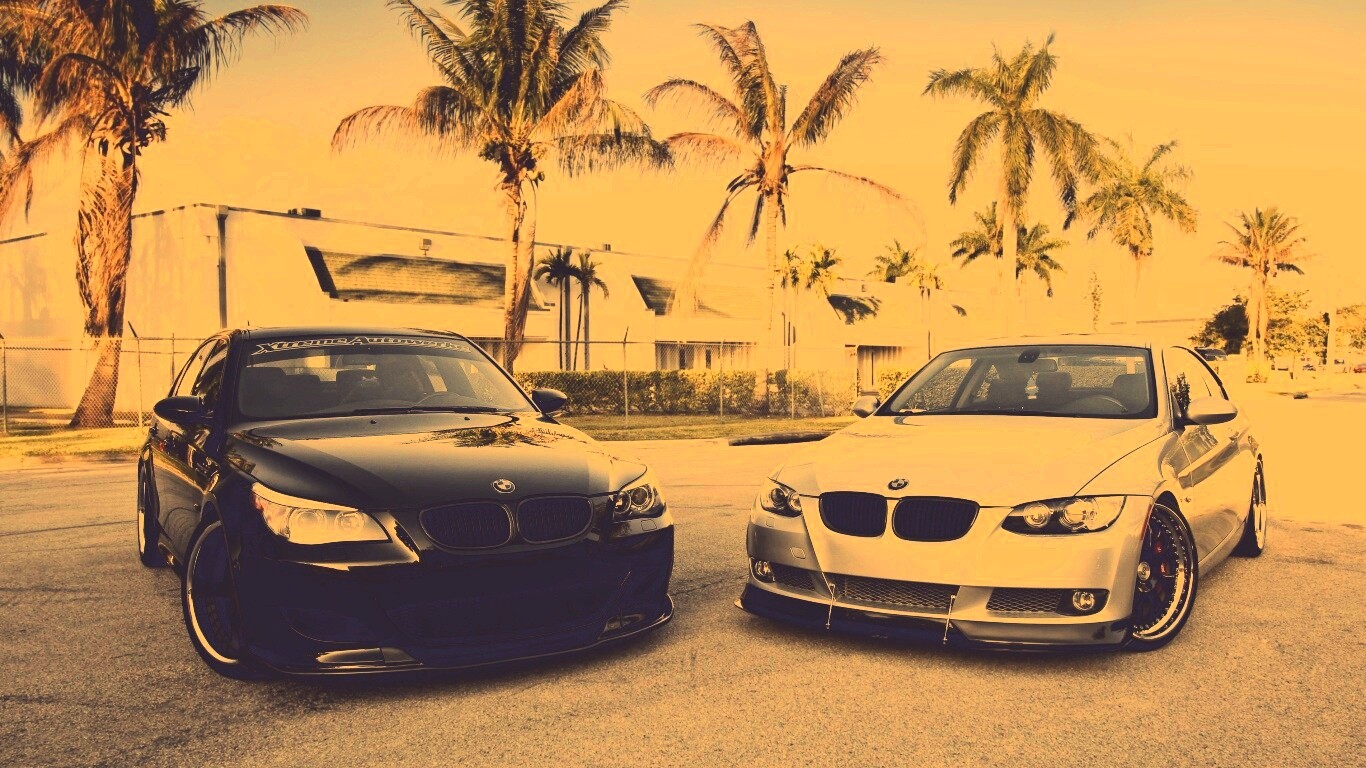 Чёрный и серебристый BMW обои