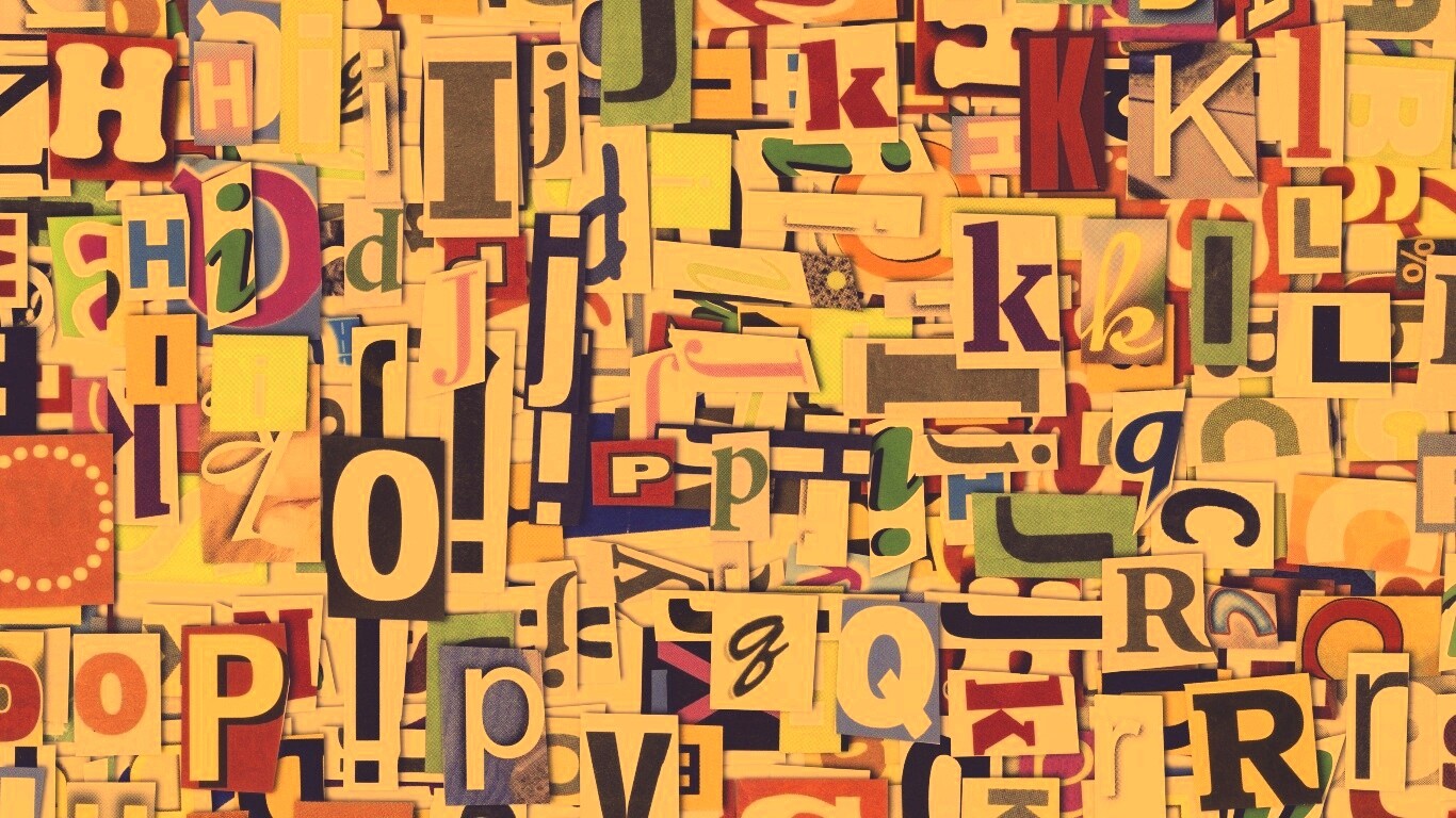 Буквы вырезанные из журналов обои