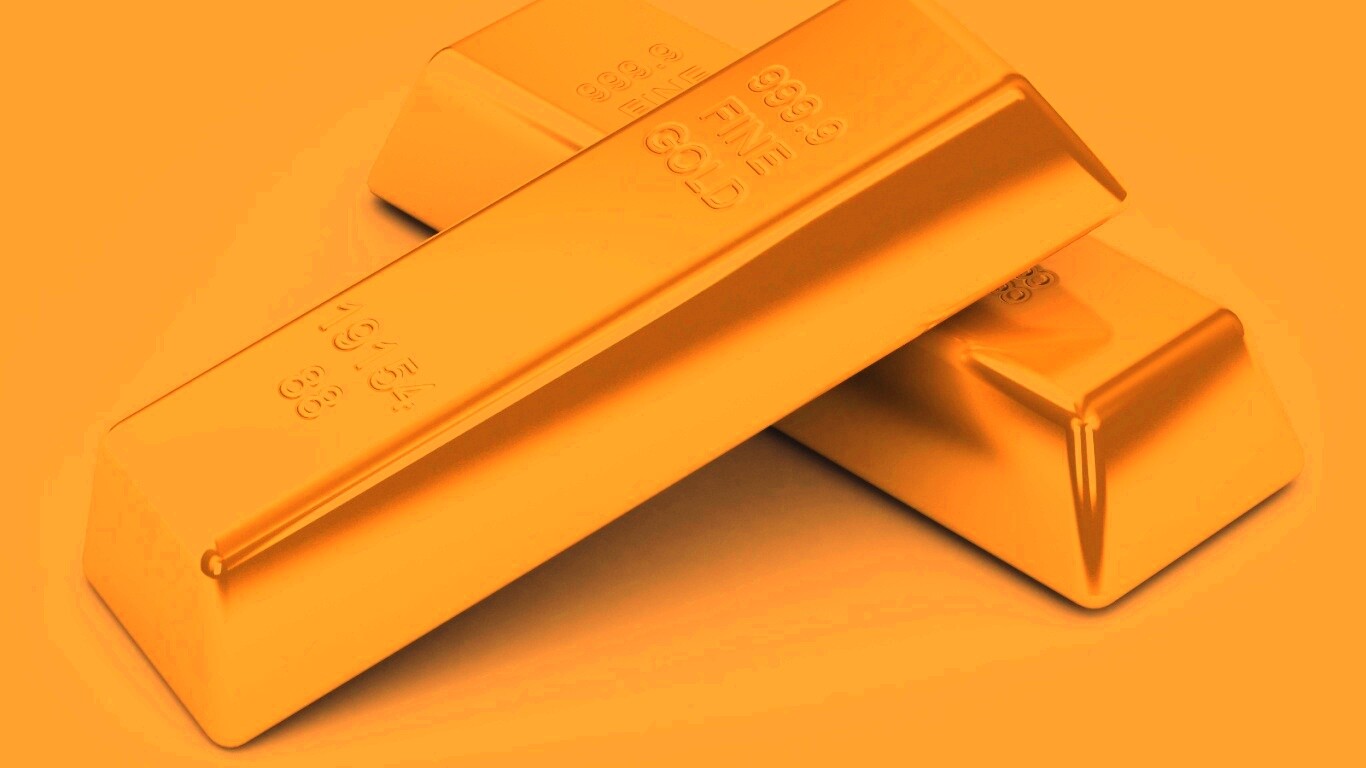 Настоящее золото в слитках обои