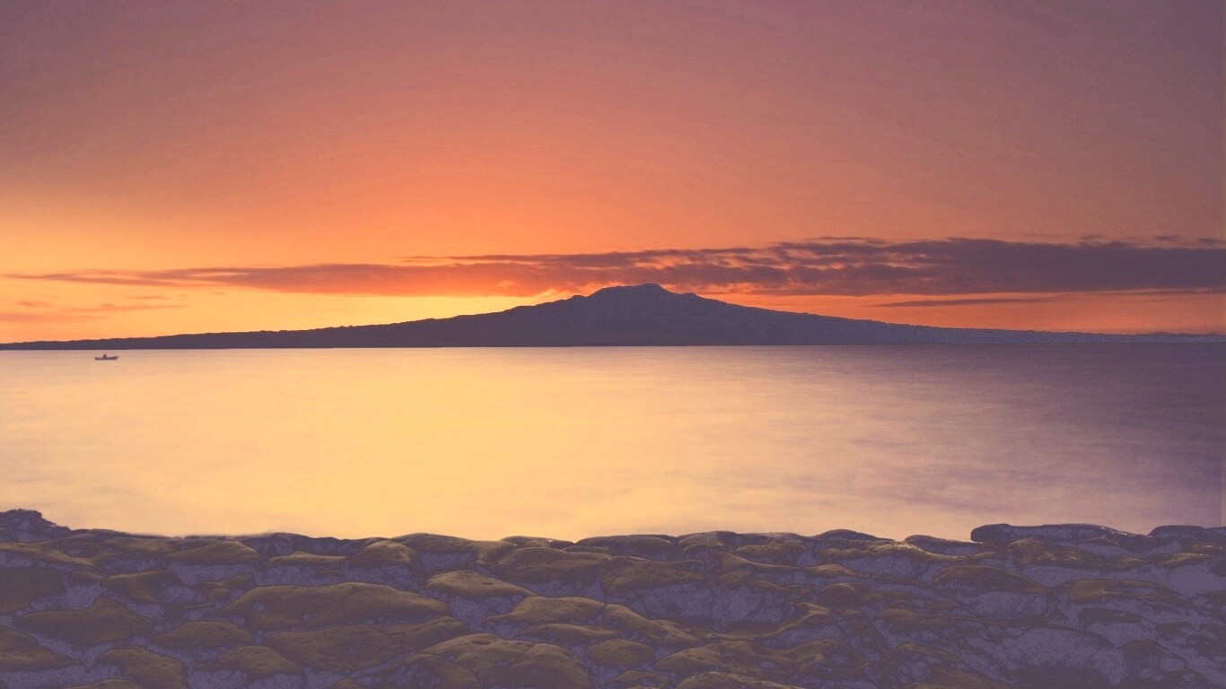 Закат за островом Рангитото обои