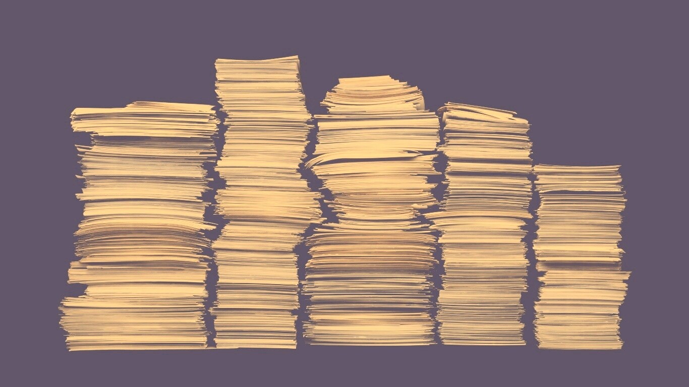 Стопки листов бумаги обои