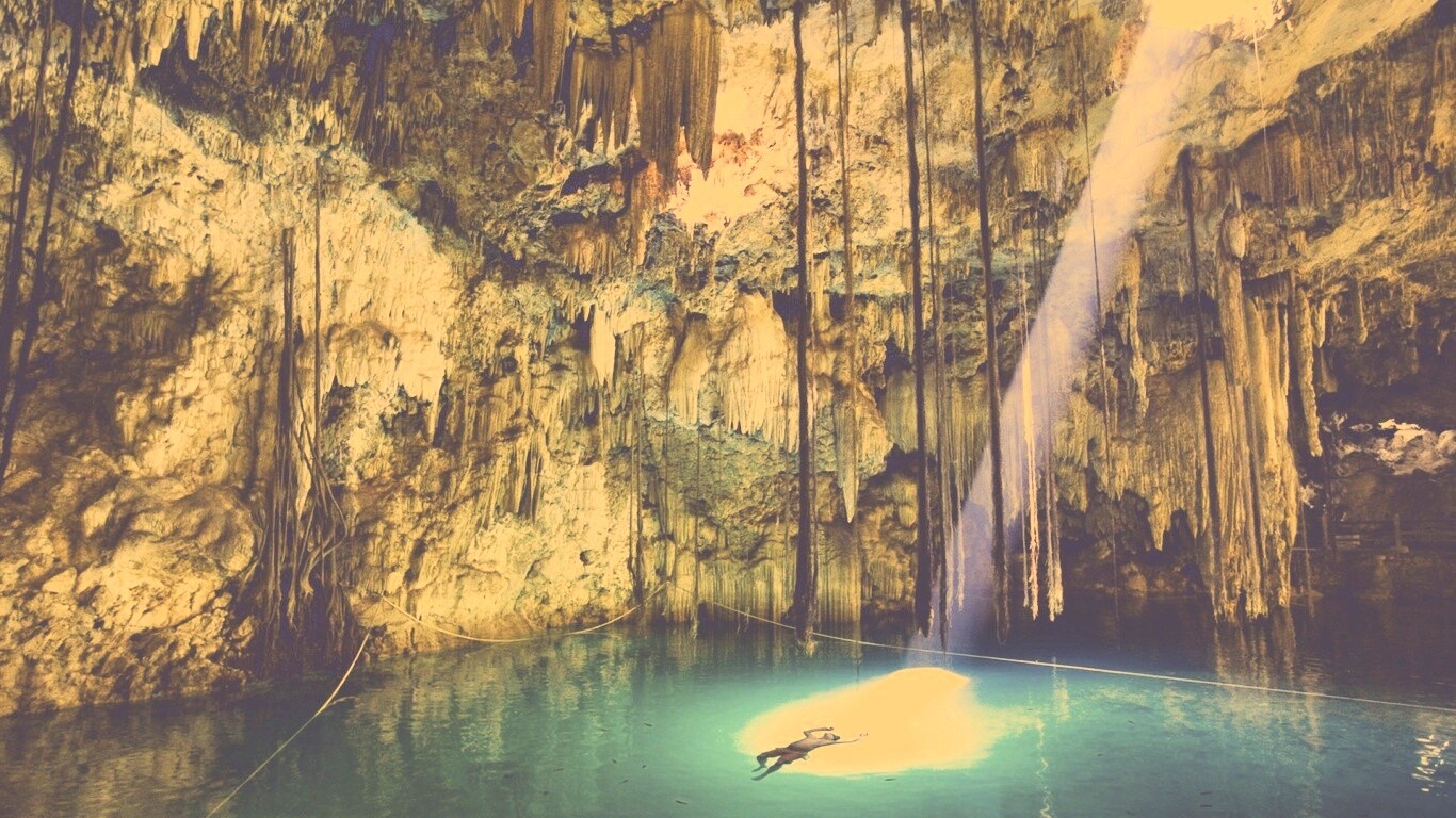 Пещера сталактитов обои