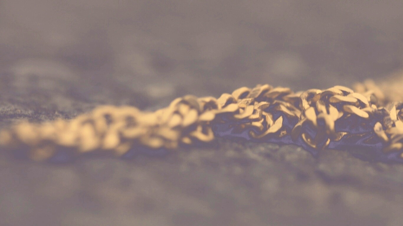 Старая золотая цепь обои