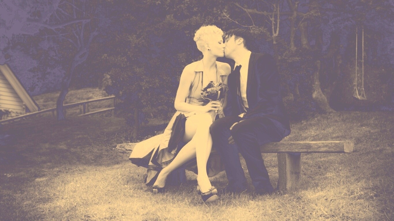 Поцелуй обои