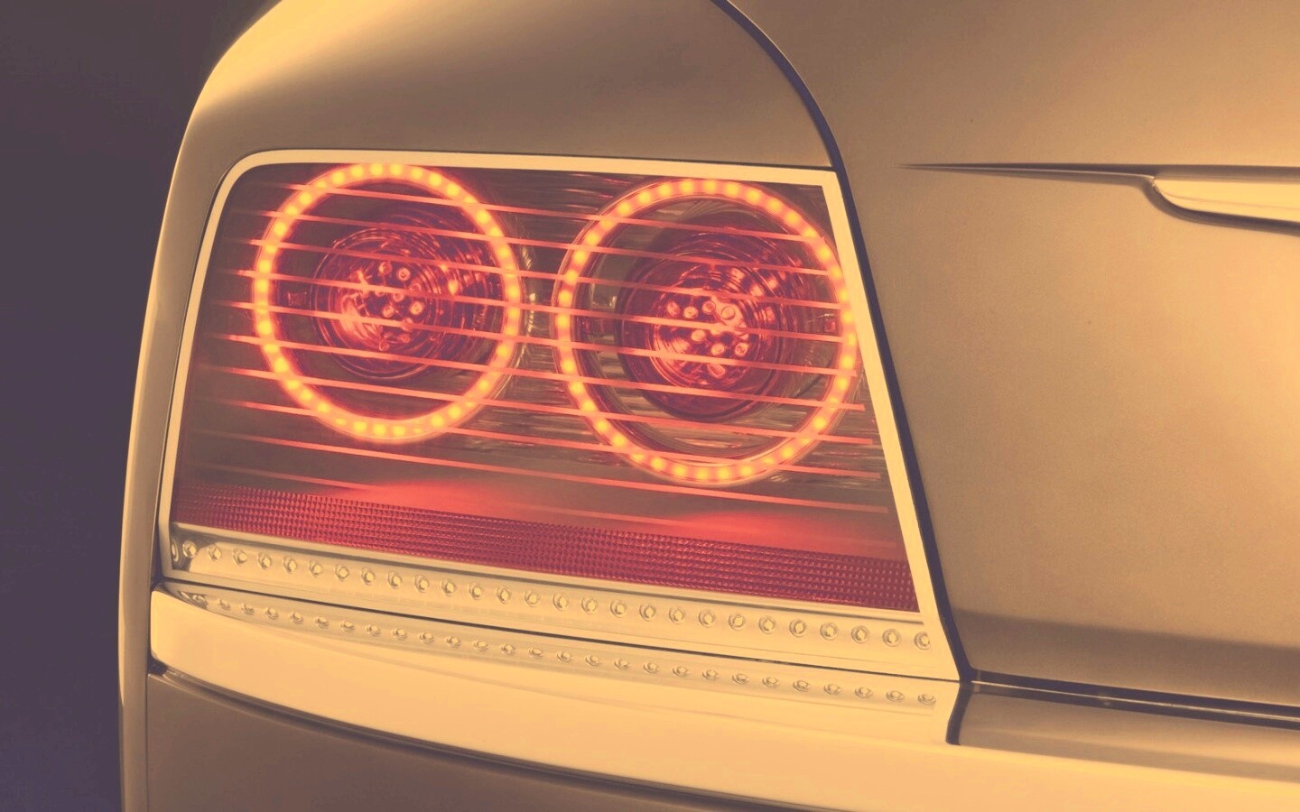 Горящие задние фары обои