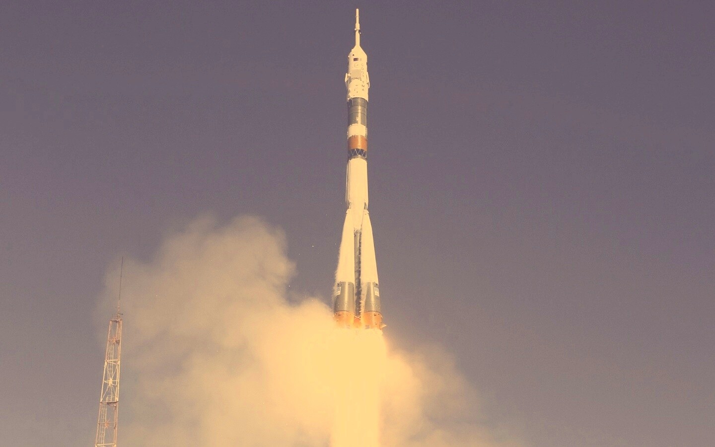 Запуск ракеты обои