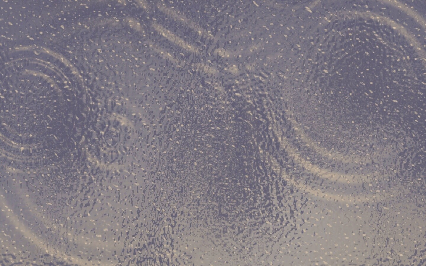 Рябь и круги на воде обои