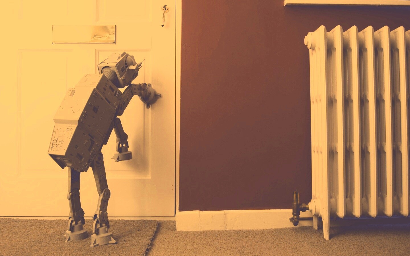 Имперский робот просится гулять обои