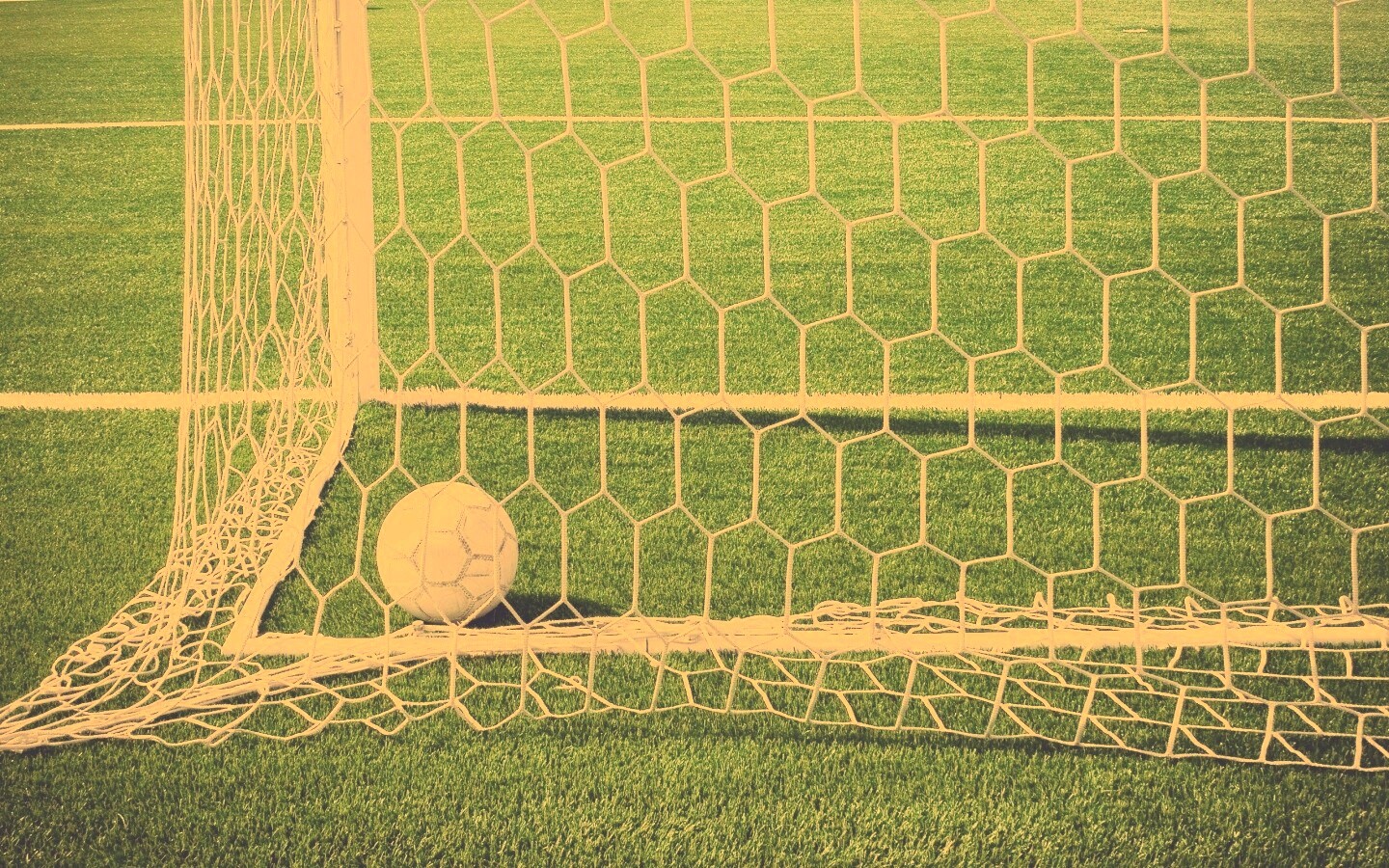 Футбольные ворота обои