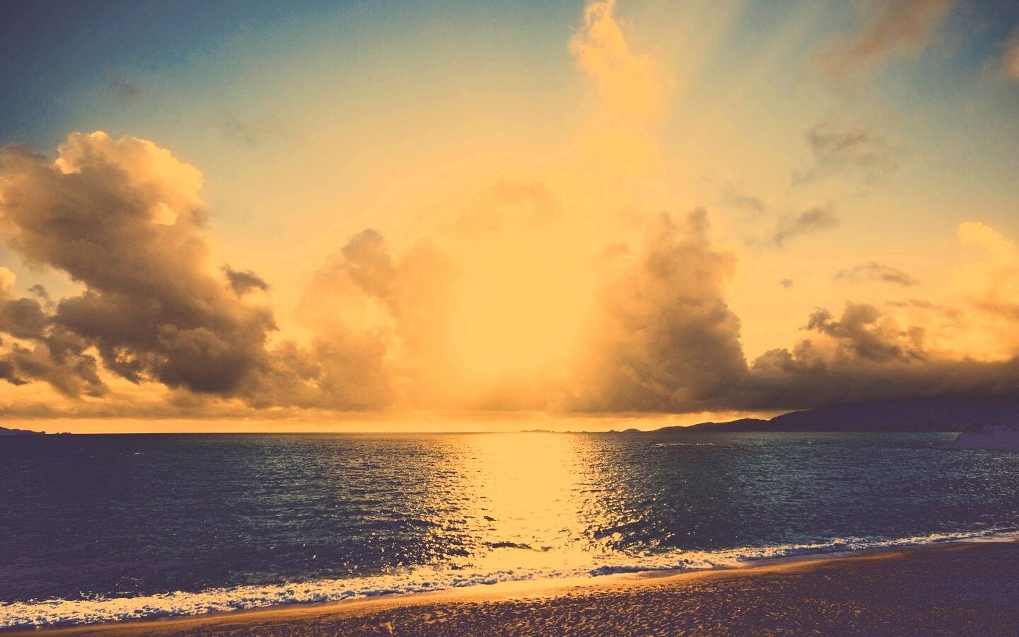 Солнечный пляж обои