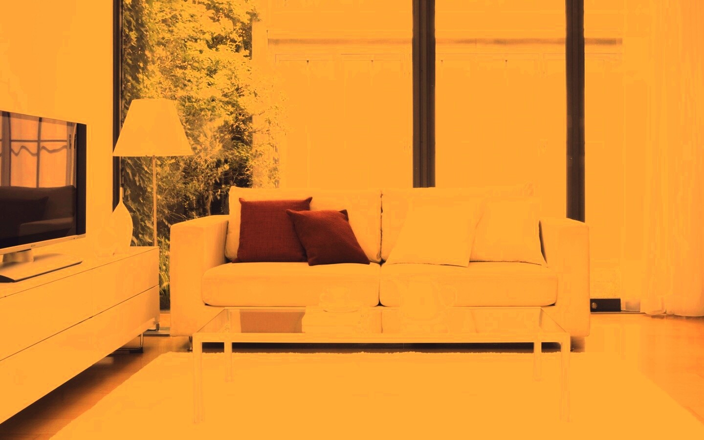 Комната с диваном и телевизором обои