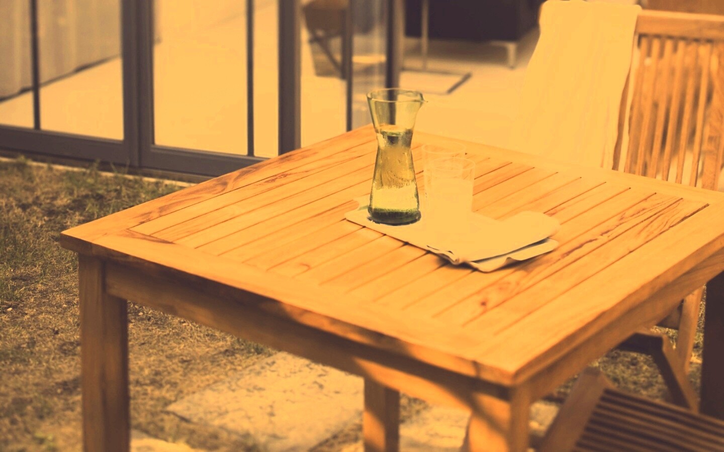 Фужер с водой обои