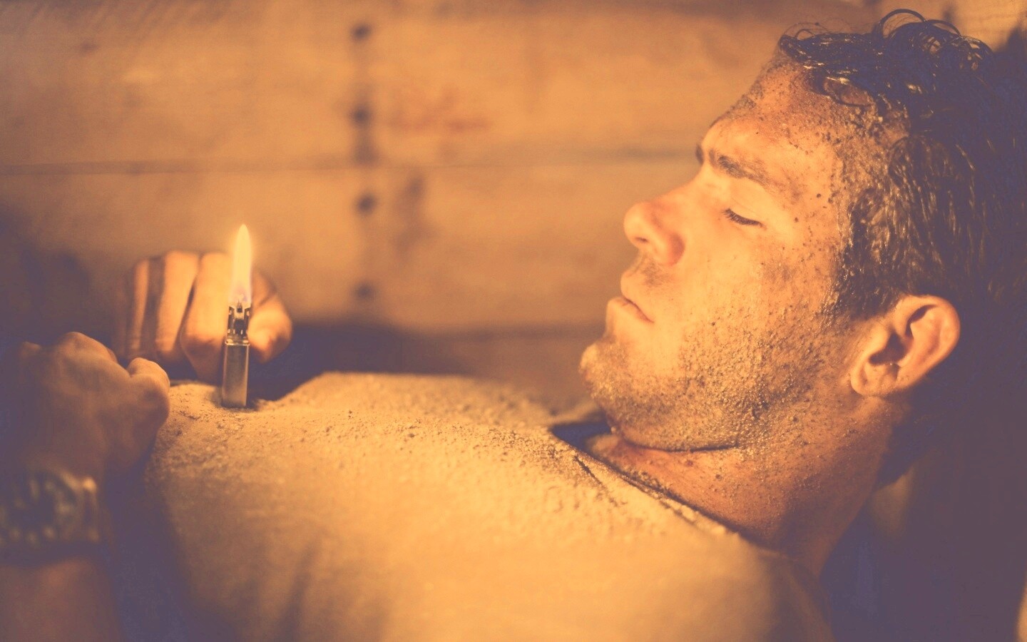 Кадр из фильма Погребенный заживо  обои