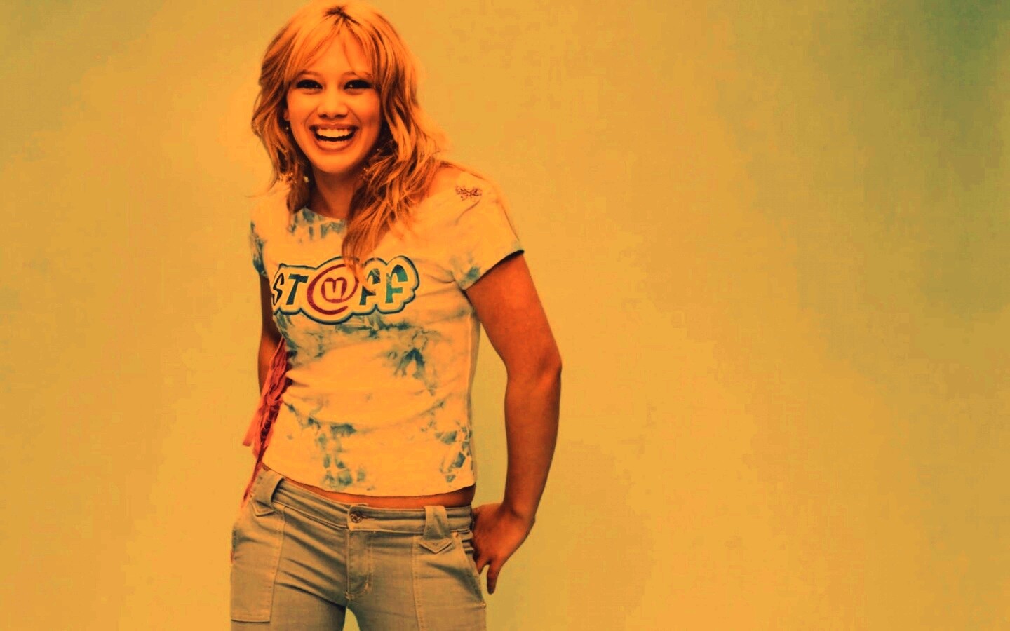 Хилари Дафф смеется обои