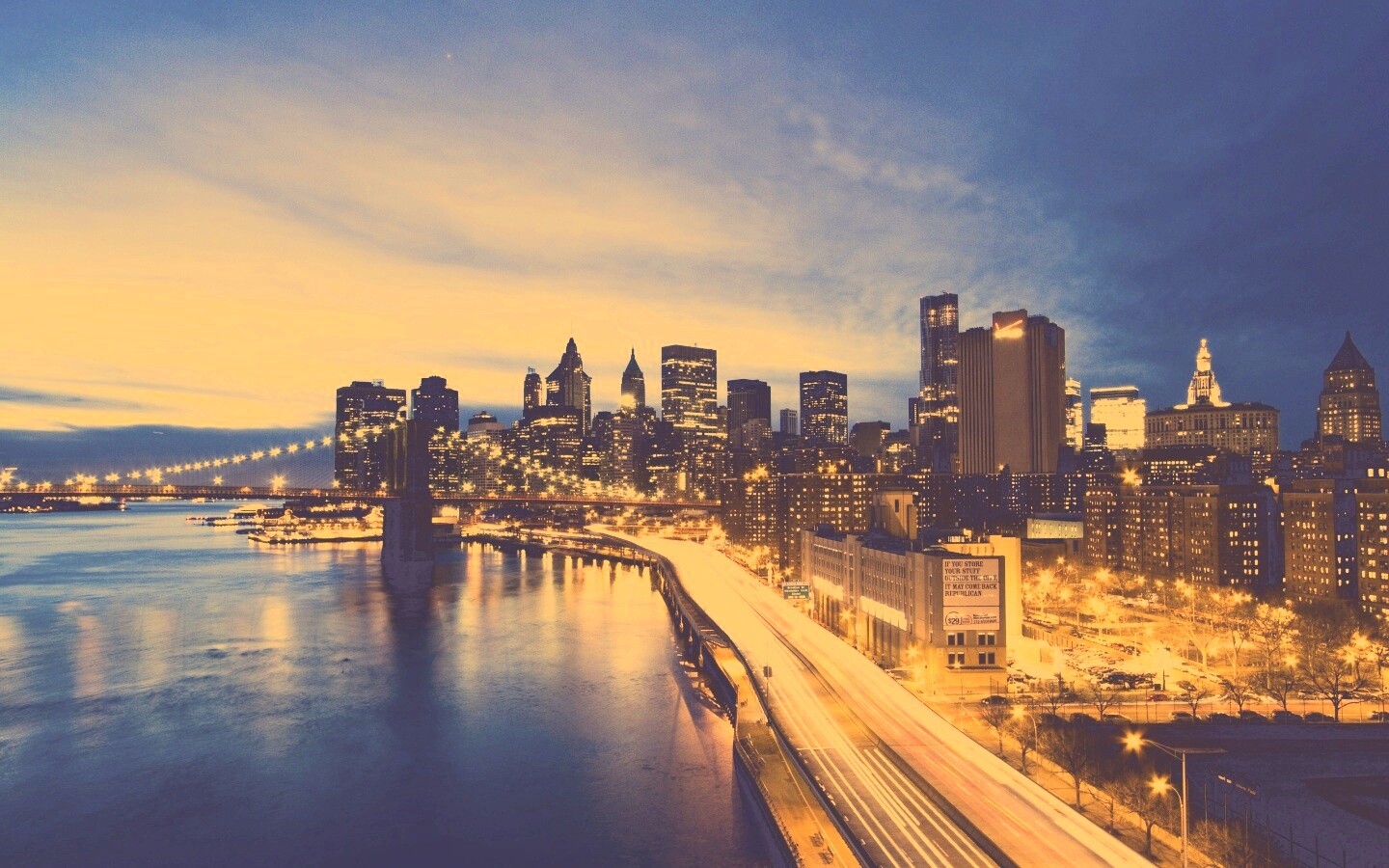 Город светит окнами в ночи обои