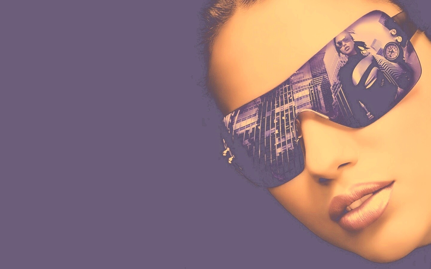 Девушка в стильных очках обои