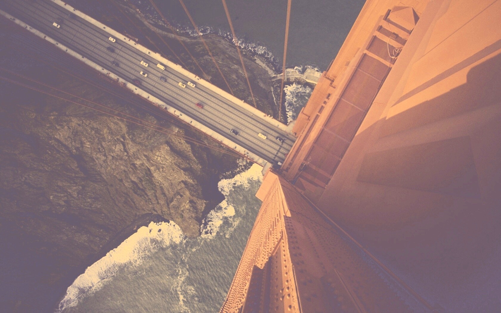 Вид в с пролета моста Золотые Ворота обои