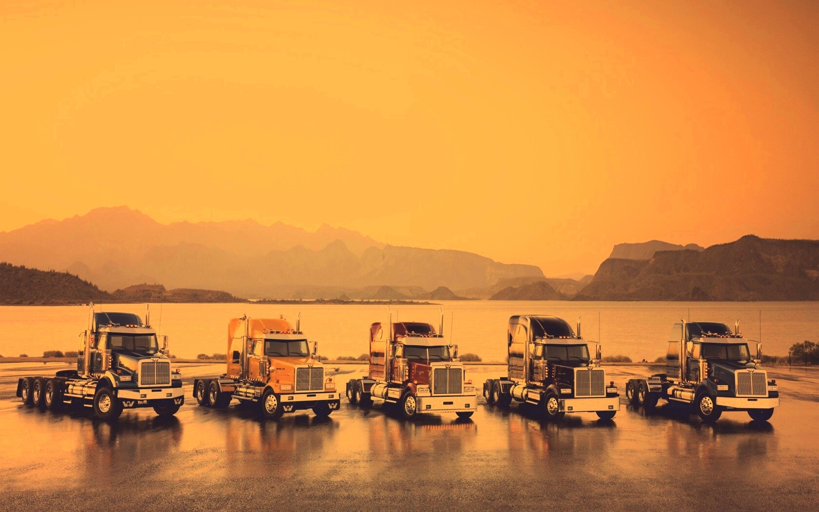 Тягачи на фоне озера обои