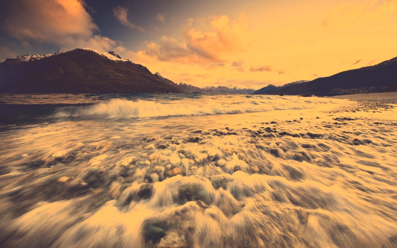 Прибой обои