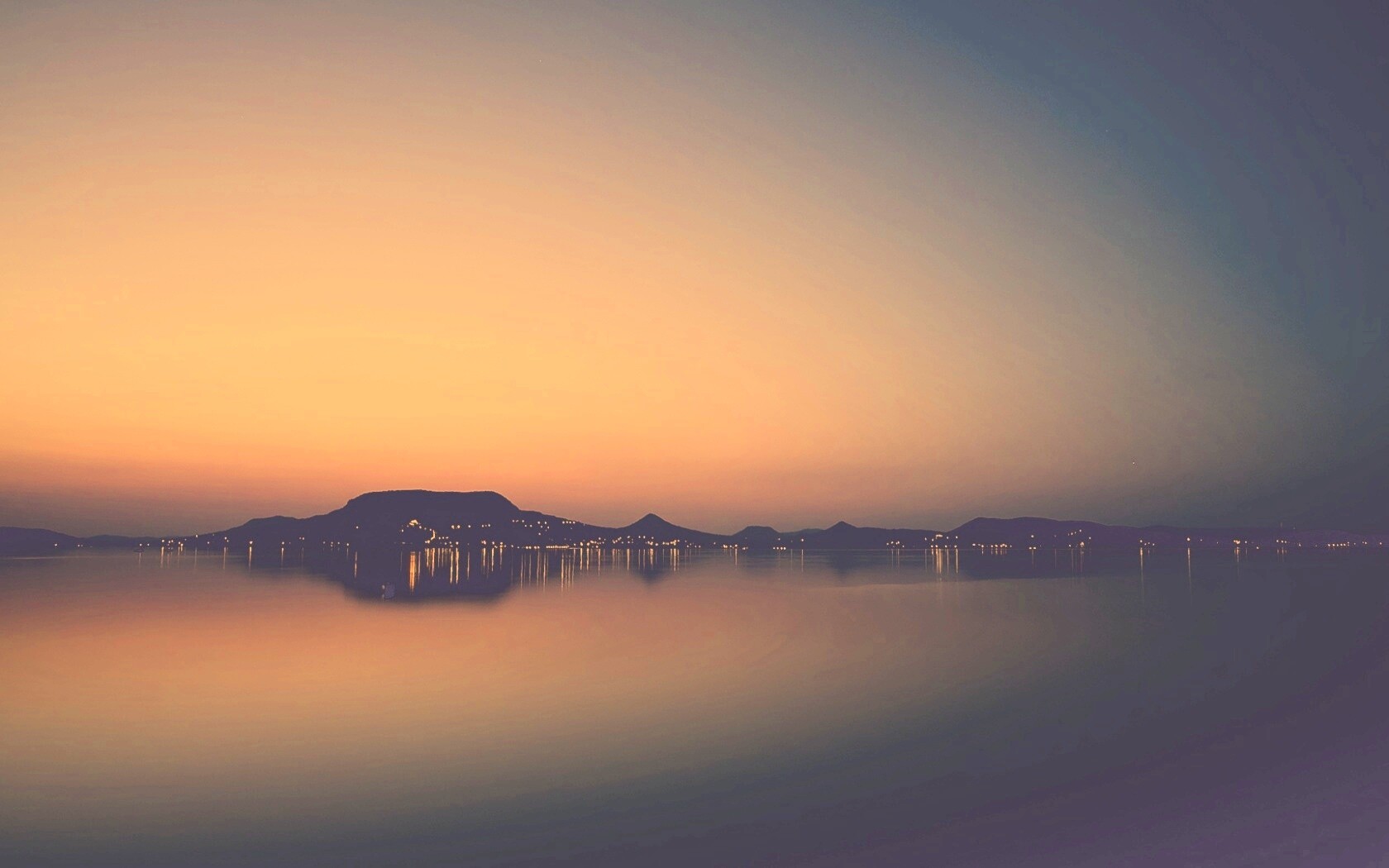 Город на том берегу обои