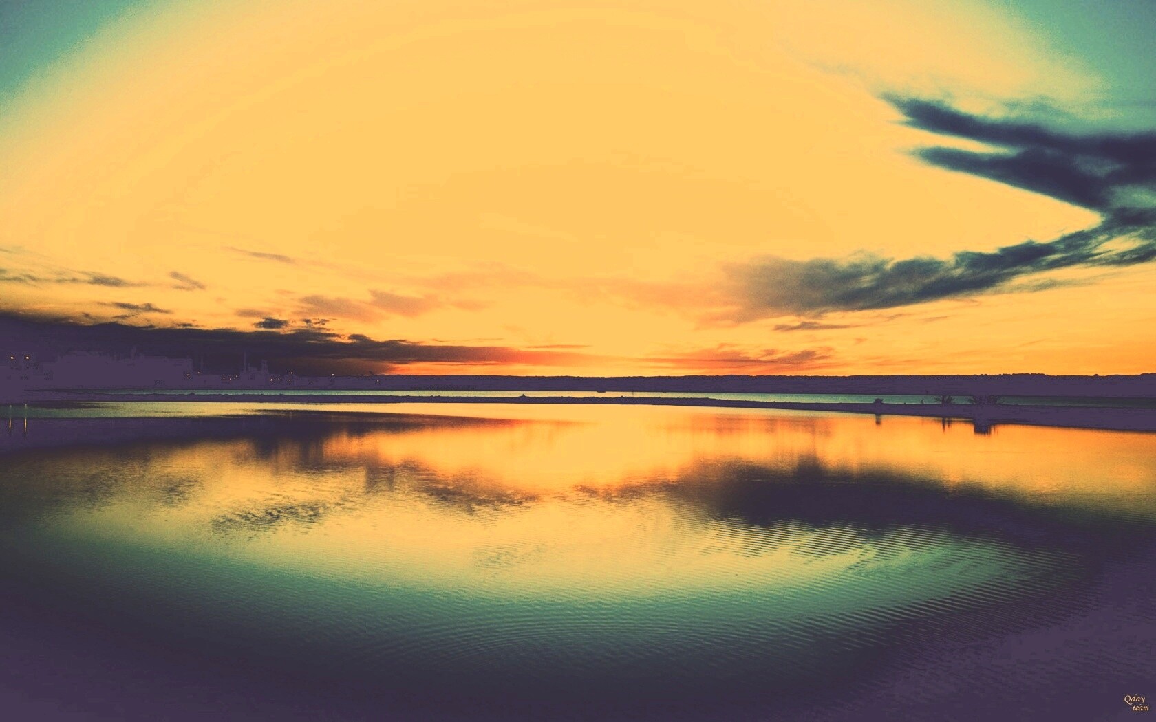 Закат над озером обои