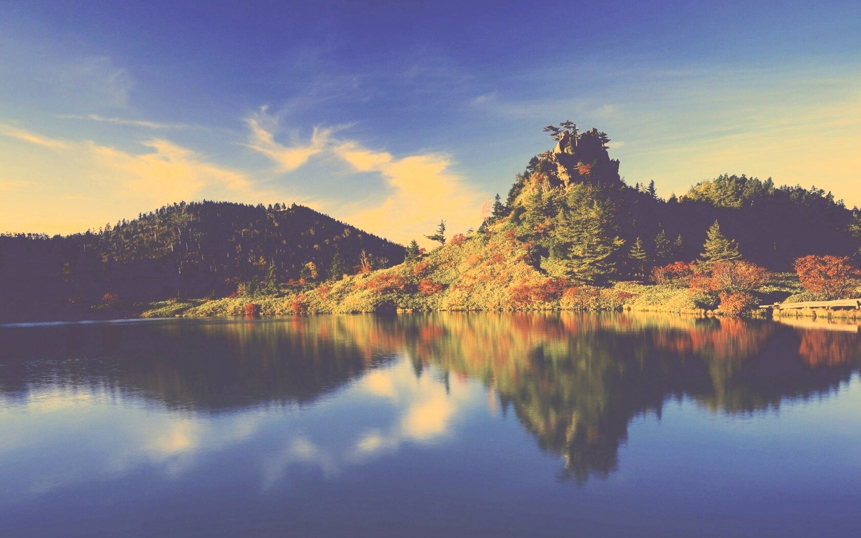 Берег озера в Японии обои