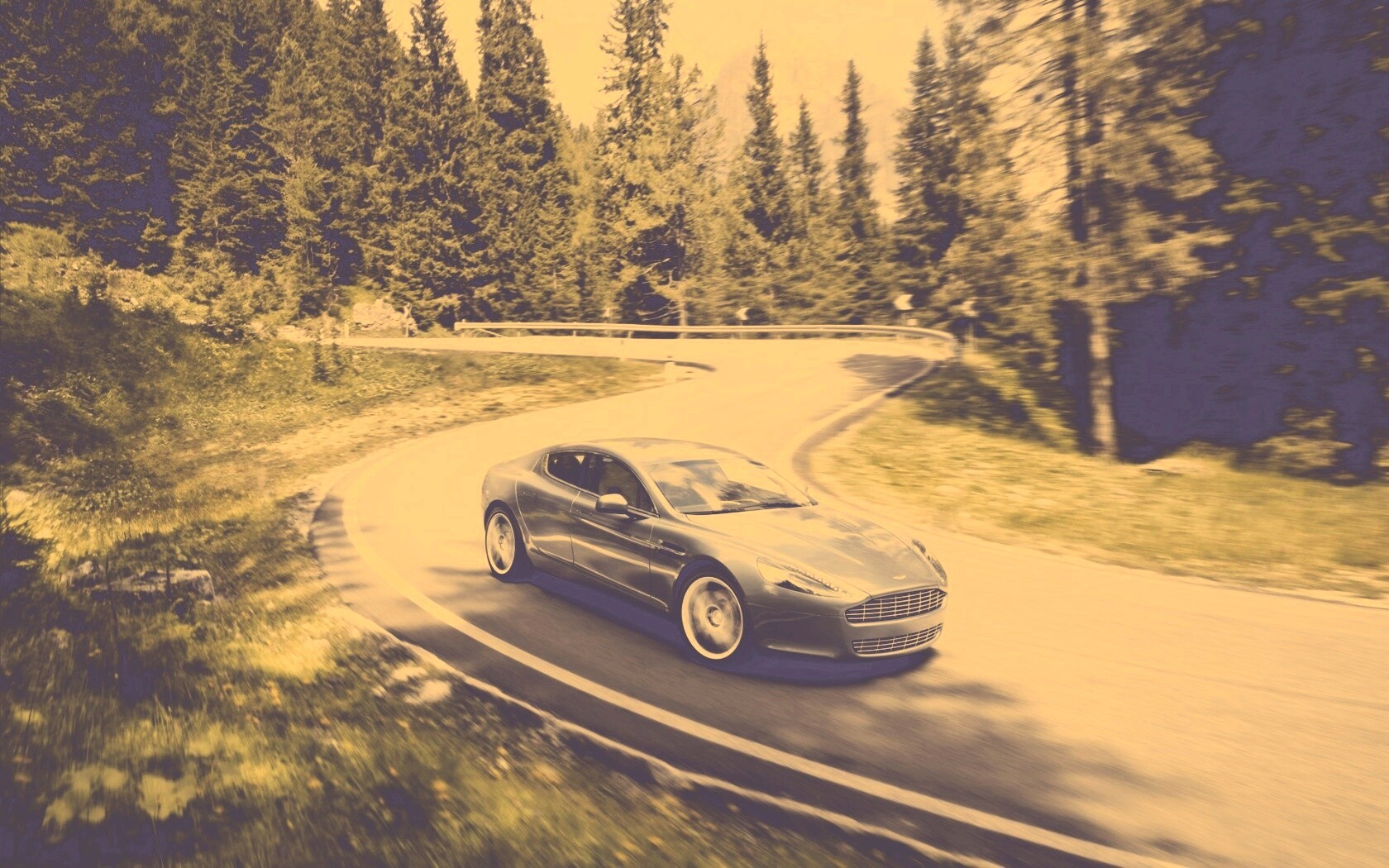 Астон мартин на лесной дороге обои