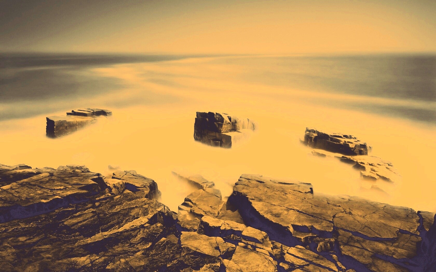 Скалы у моря обои