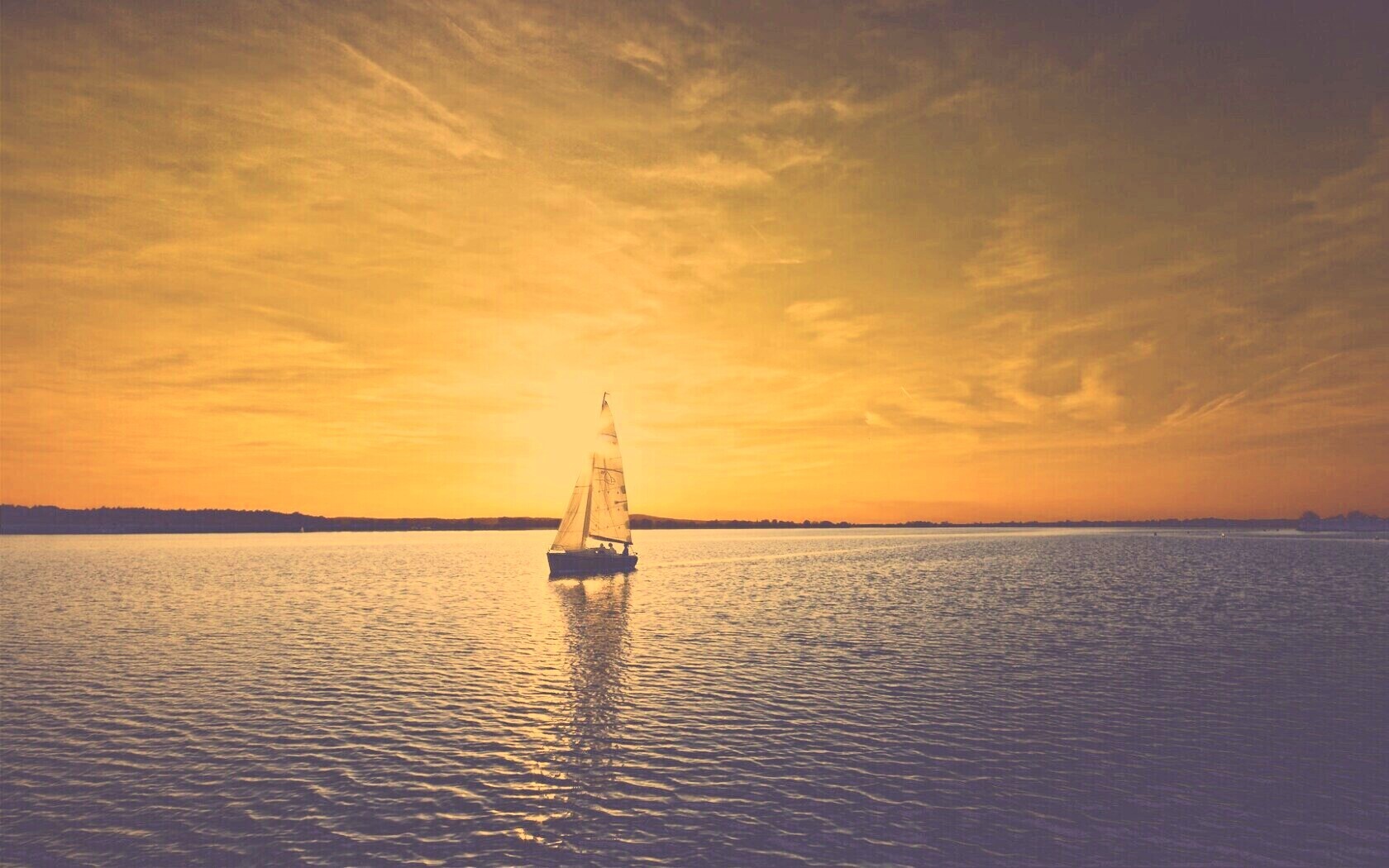Яхта на закате обои