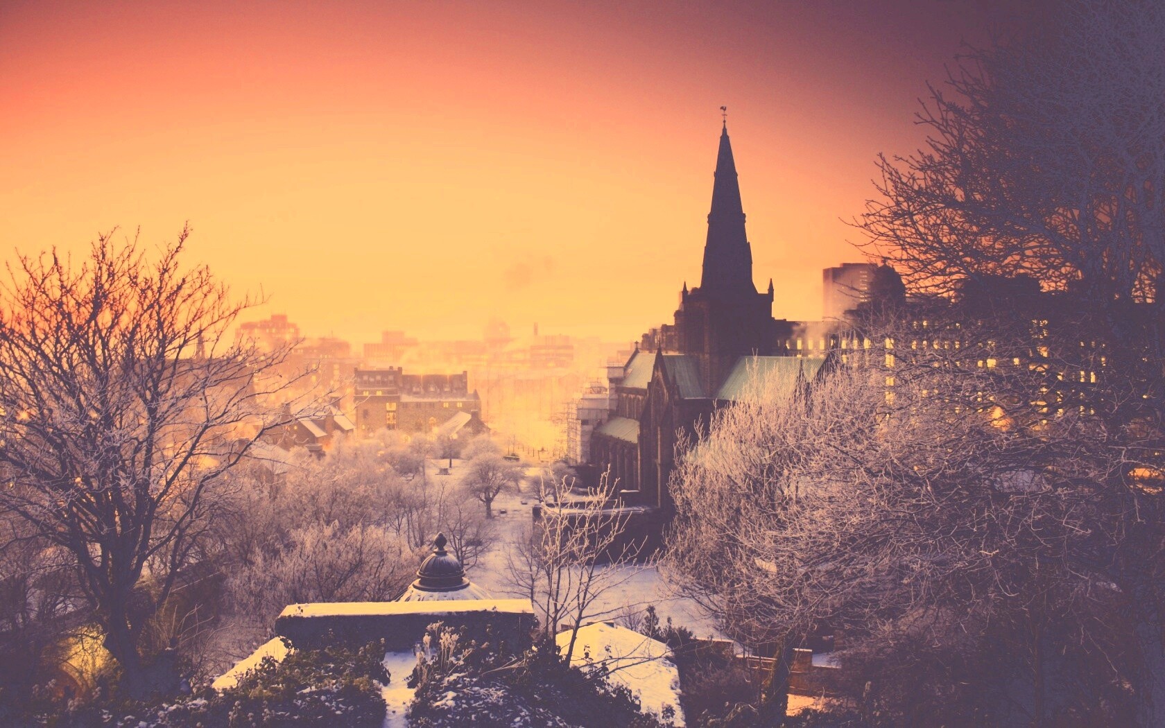 Закатный город зимой обои