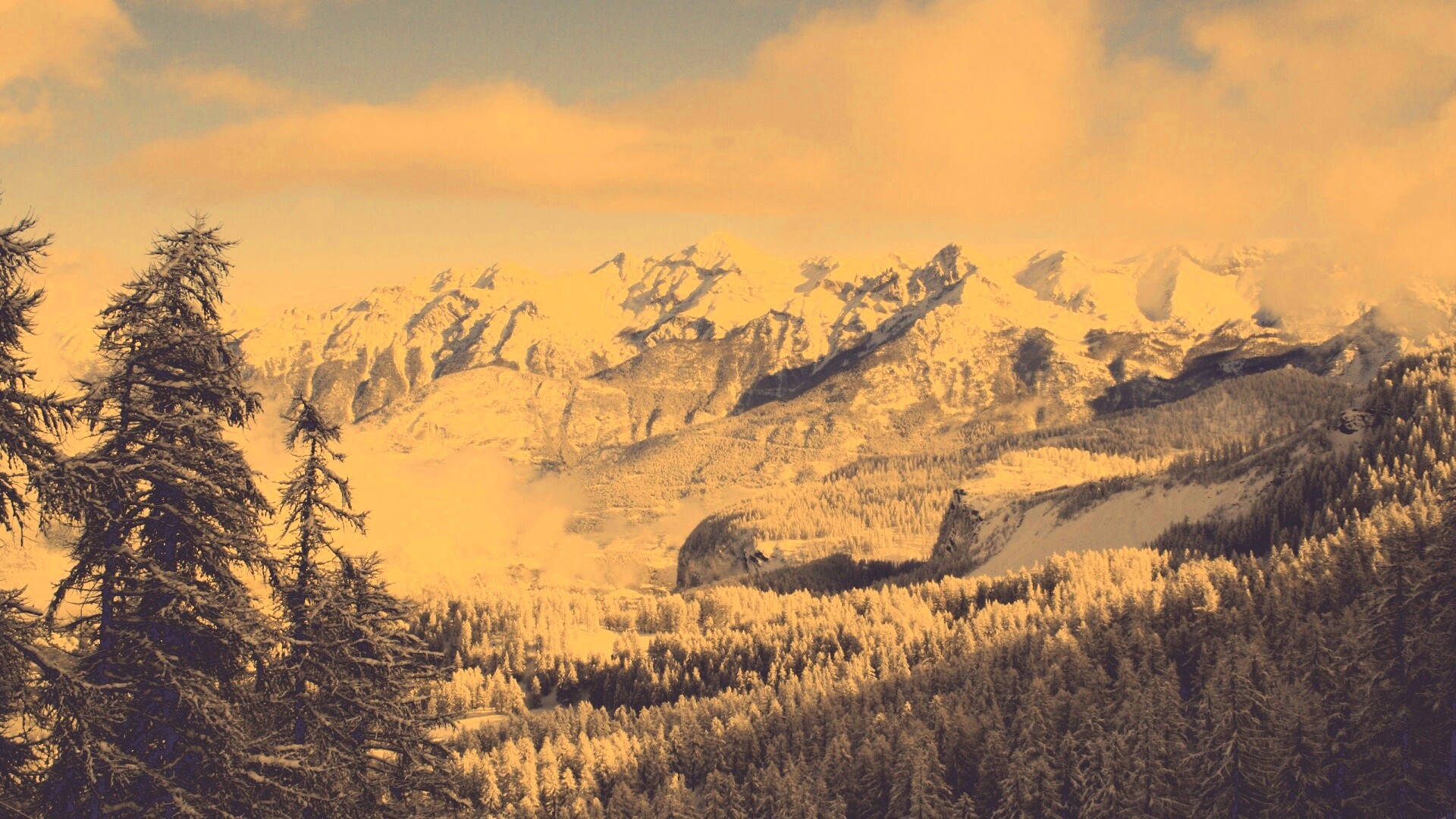 Горный пейзаж обои