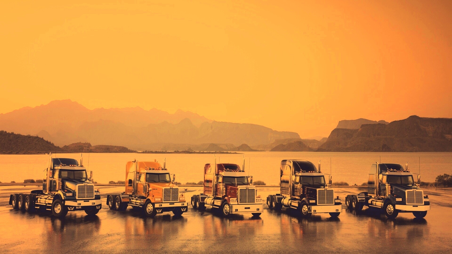 Тягачи на фоне озера обои