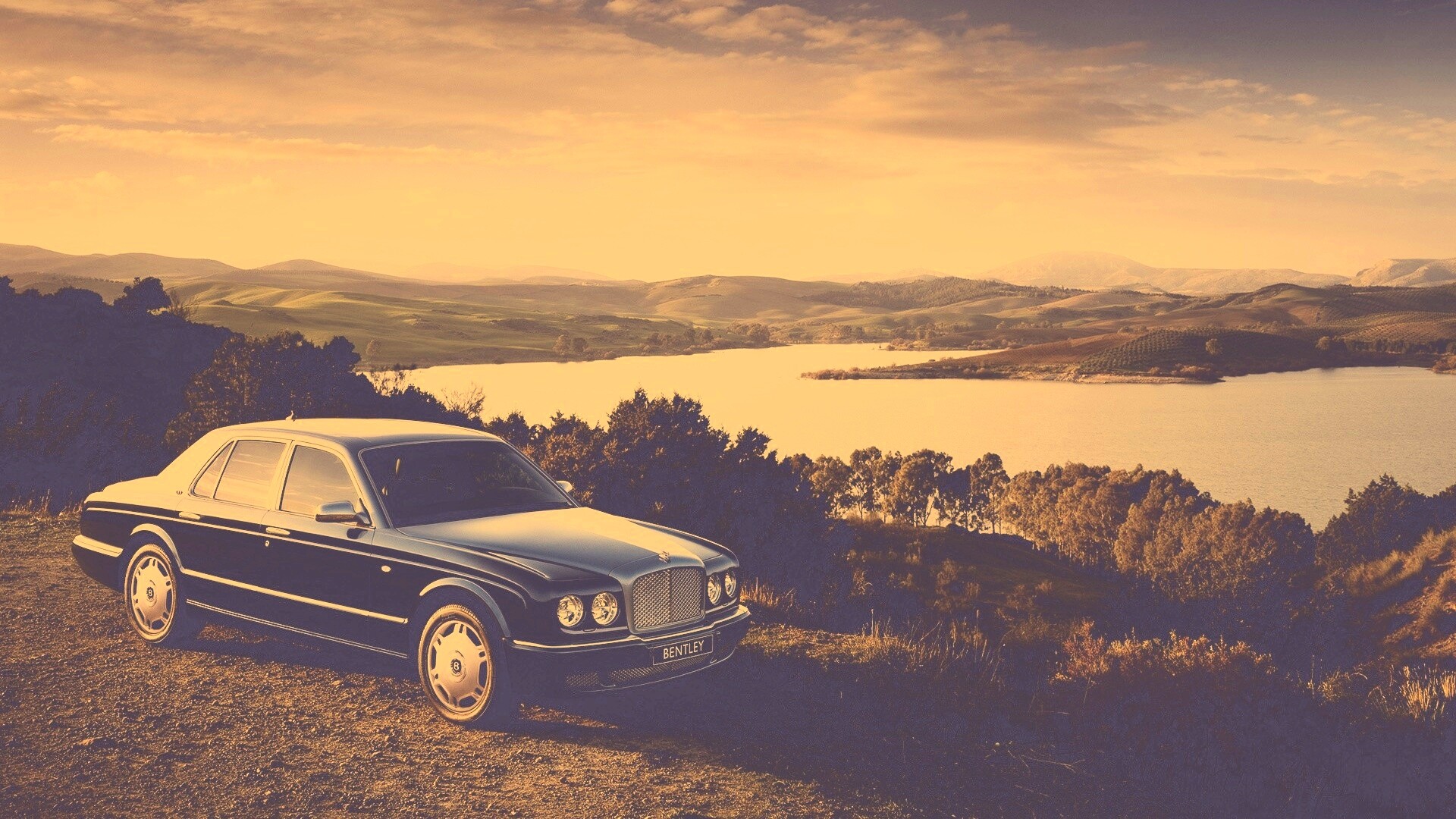Бентли на природе обои